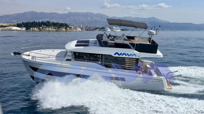 Beneteau NEW SWIFT TRAWLER 37 FLY