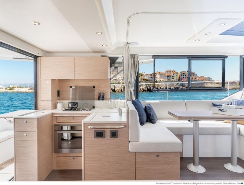 Beneteau SWIFT TRAWLER 41 FLY