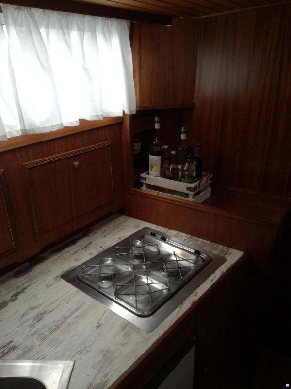 Holterman & De Vries nd