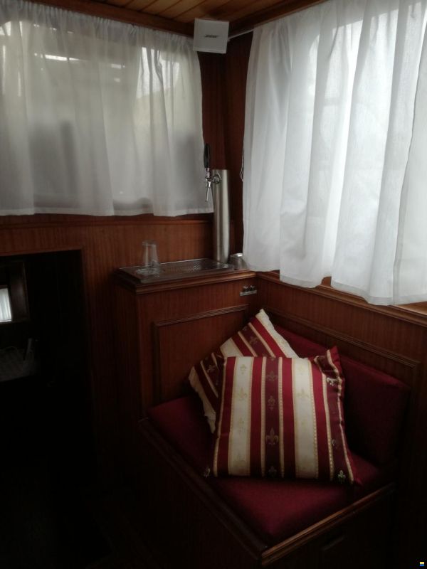 Holterman & De Vries nd