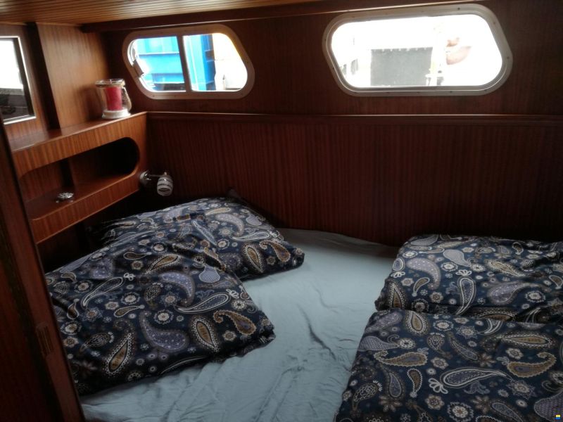 Holterman & De Vries nd