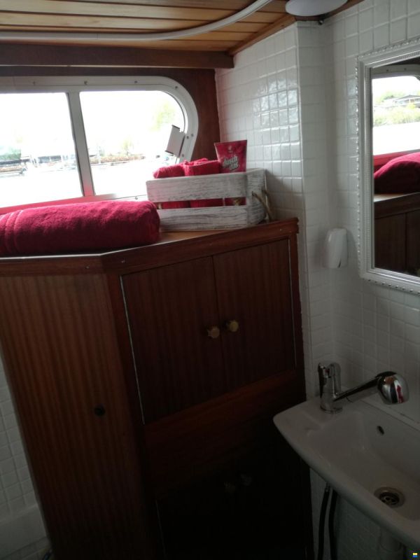 Holterman & De Vries nd