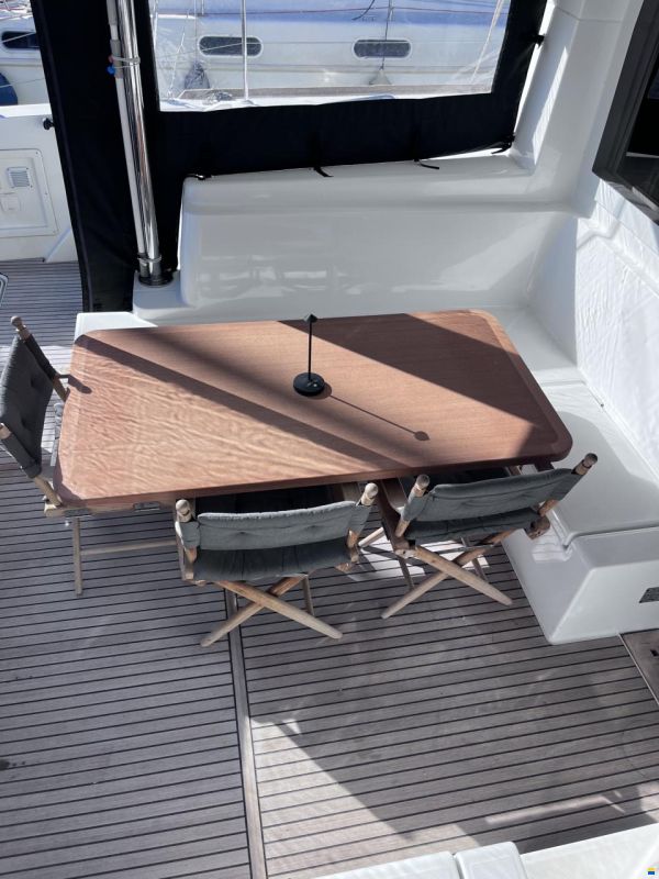 Lagoon 40