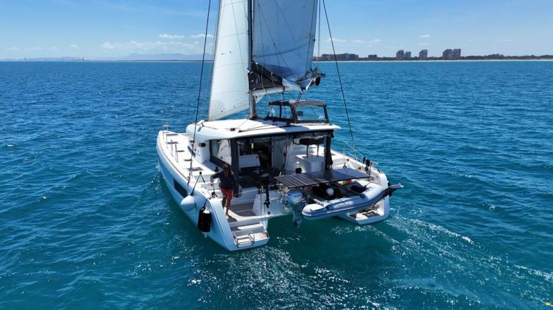 Lagoon 40