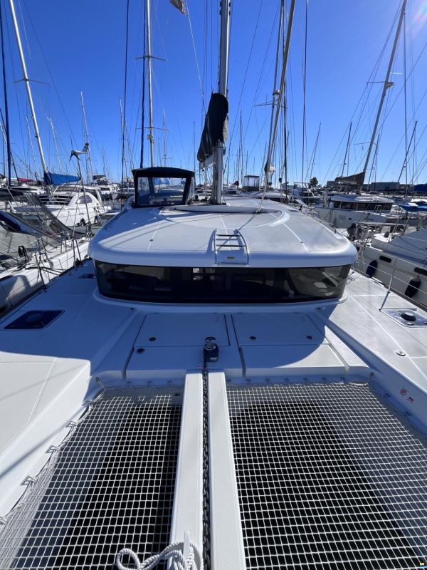 Lagoon 40
