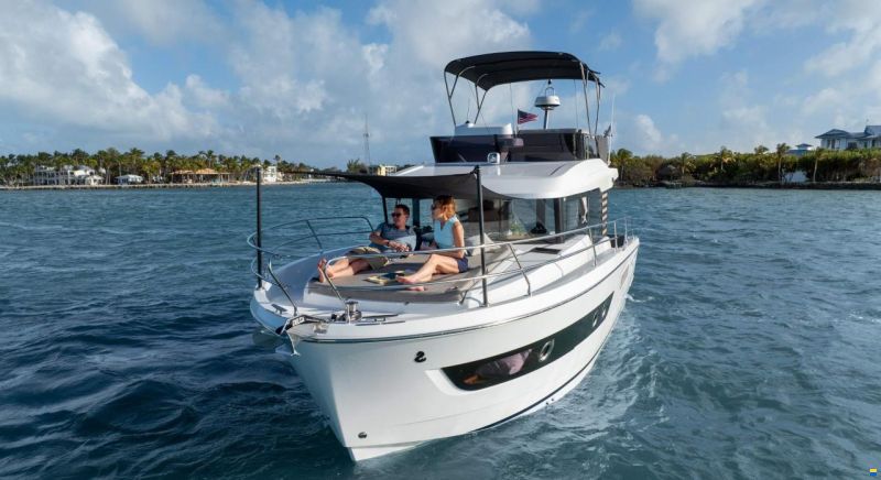 Beneteau Swift Trawler 37 Fly