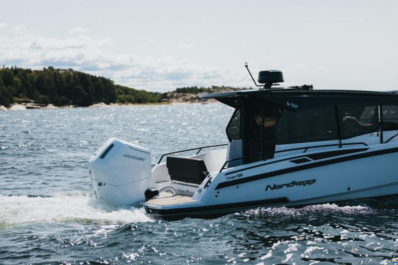 Nordkapp Coupe 905 V12