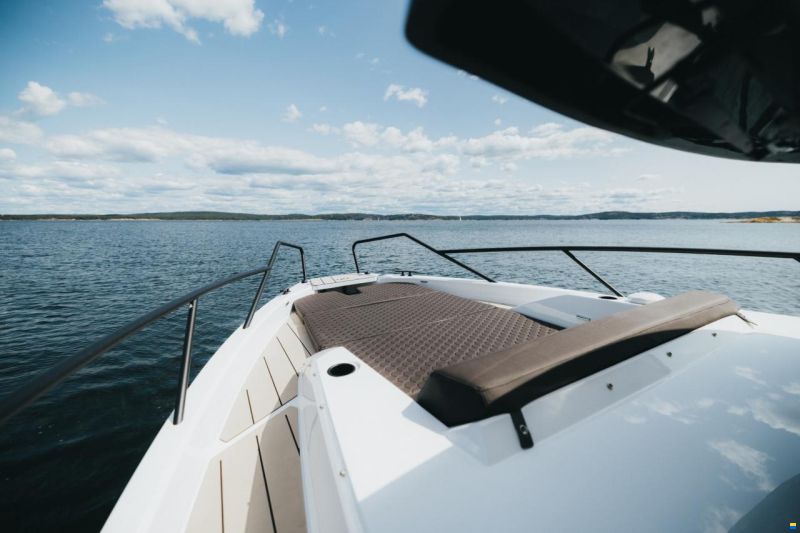 Nordkapp Coupe 905 V12