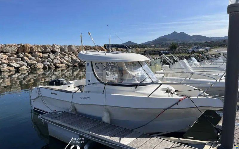 Quicksilver 640 Pilothouse