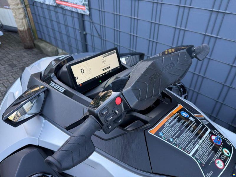 Sea-Doo GTX Limited 325