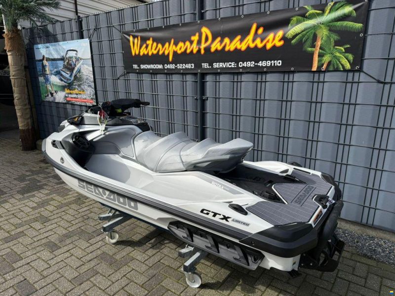 Sea-Doo GTX Limited 325