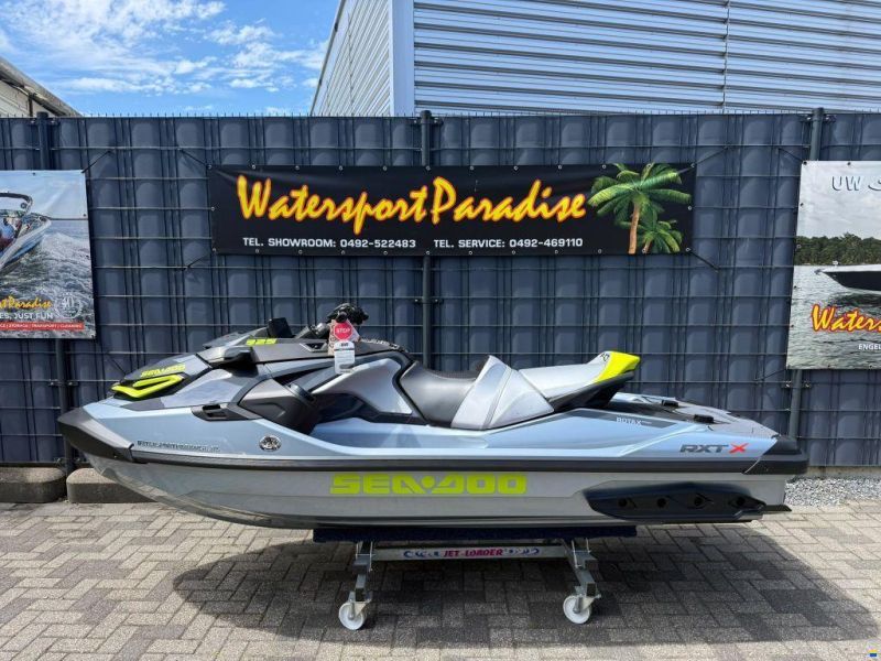 Sea-Doo RXT X 325