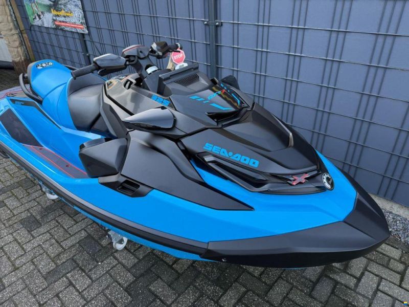 Sea-Doo RXT X 325