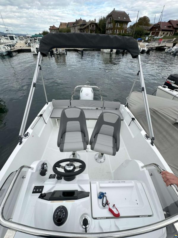 Jeanneau CAP CAMARAT 5.5 CC SERIE 2