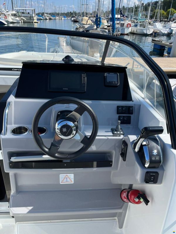 Jeanneau CAP CAMARAT 7.5 WA SERIE 3
