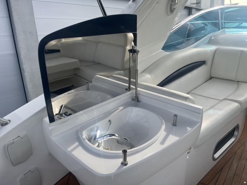 Sealine S 38