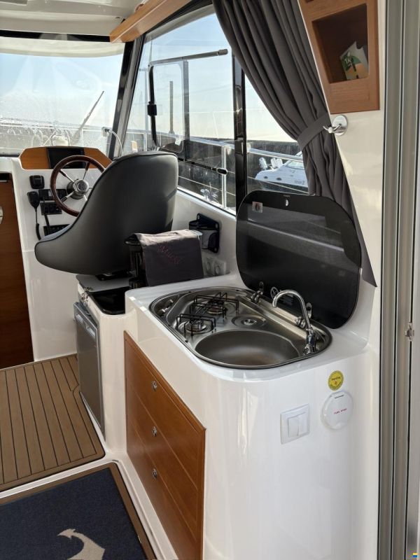 Janmor 700