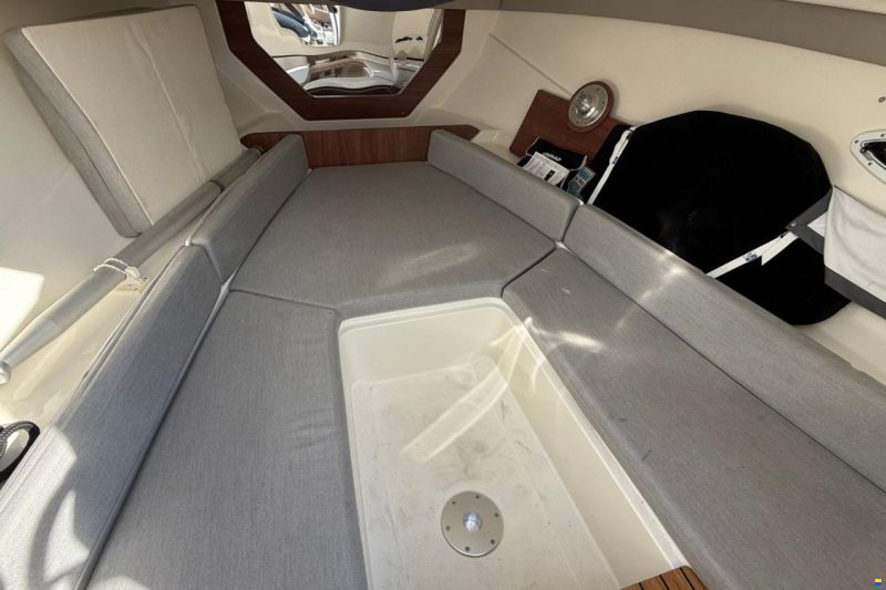 Quicksilver ACTIV 755 SUNDECK