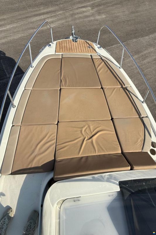 Quicksilver ACTIV 755 SUNDECK