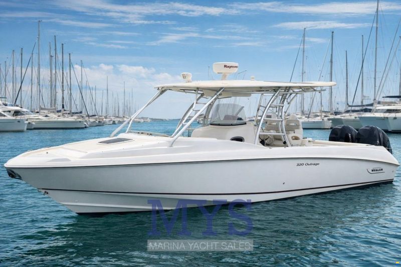 Boston Whaler OUTRAGE 320
