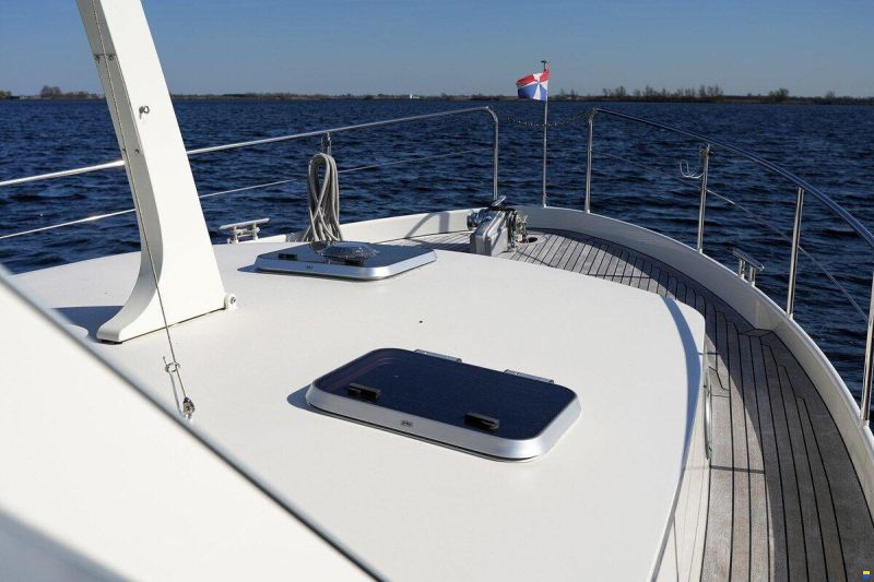 Linssen Grand Sturdy 410 AC Variotop met stabili