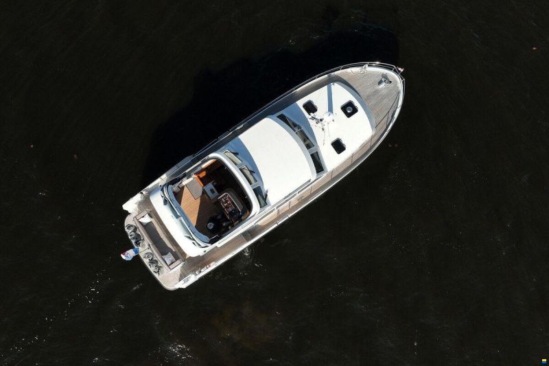 Linssen Grand Sturdy 410 AC Variotop met stabili