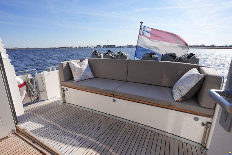 Linssen Grand Sturdy 410 AC Variotop met stabili