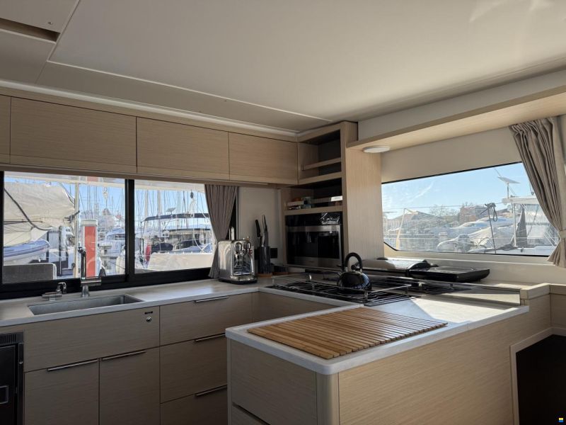 Lagoon 46