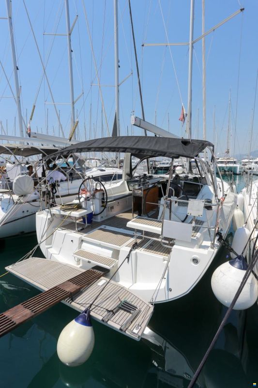 Beneteau Oceanis 41.1