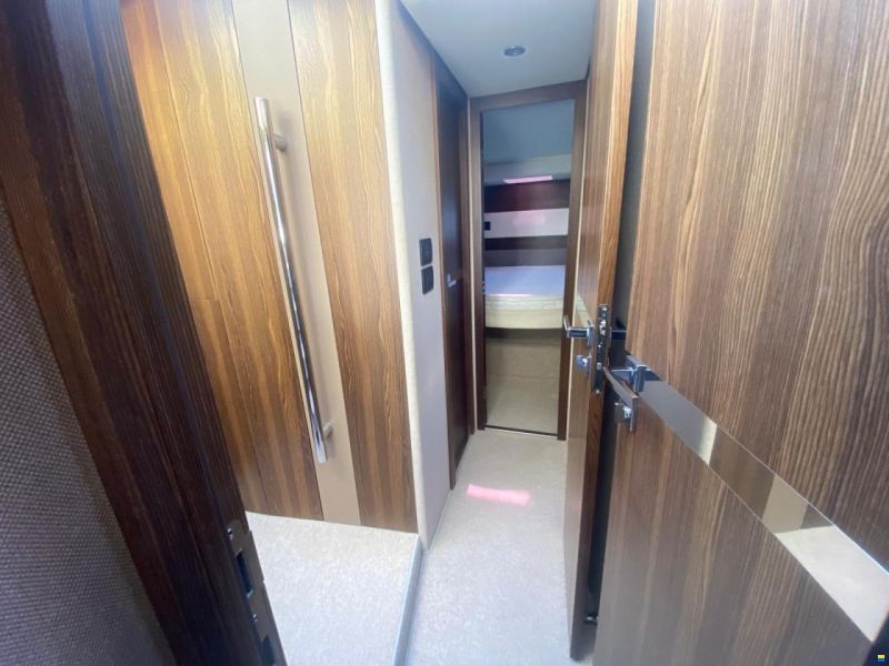 Azimut 50 Fly