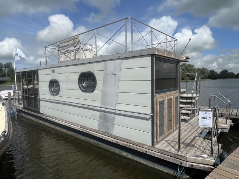 Campi 400, Met Ligplaats In Uitgeest