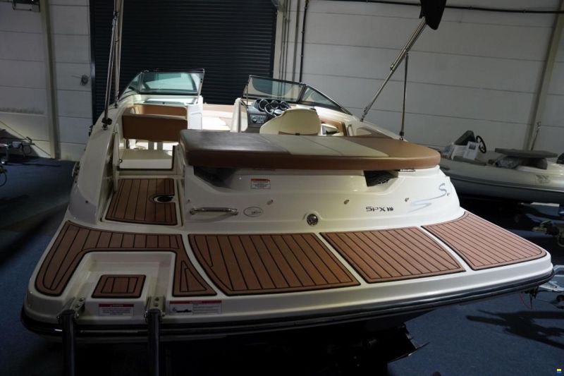 Sea Ray 19 SPXE