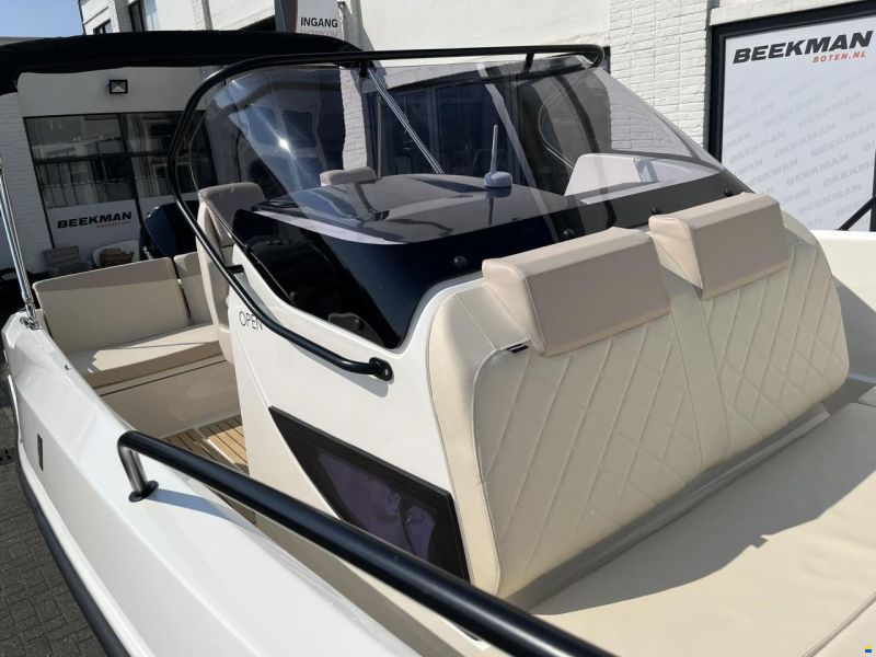 Quicksilver 705 Open