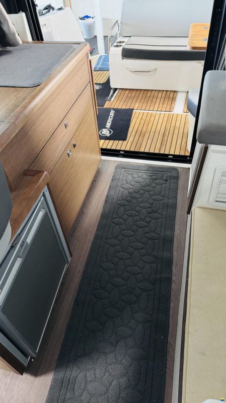 Jeanneau Merry Fisher 895