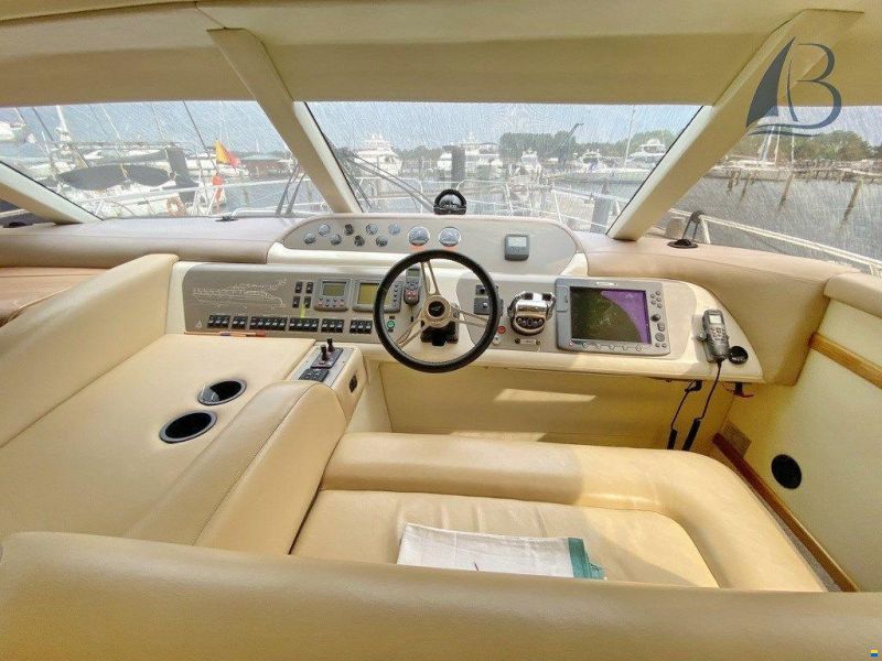 Sealine T52