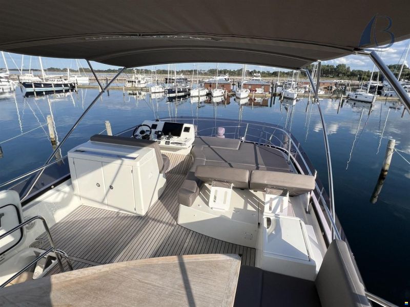 Prestige 500 Fly