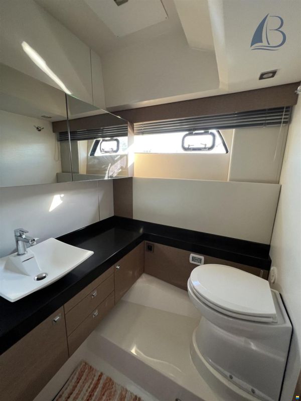 Prestige 500 Fly