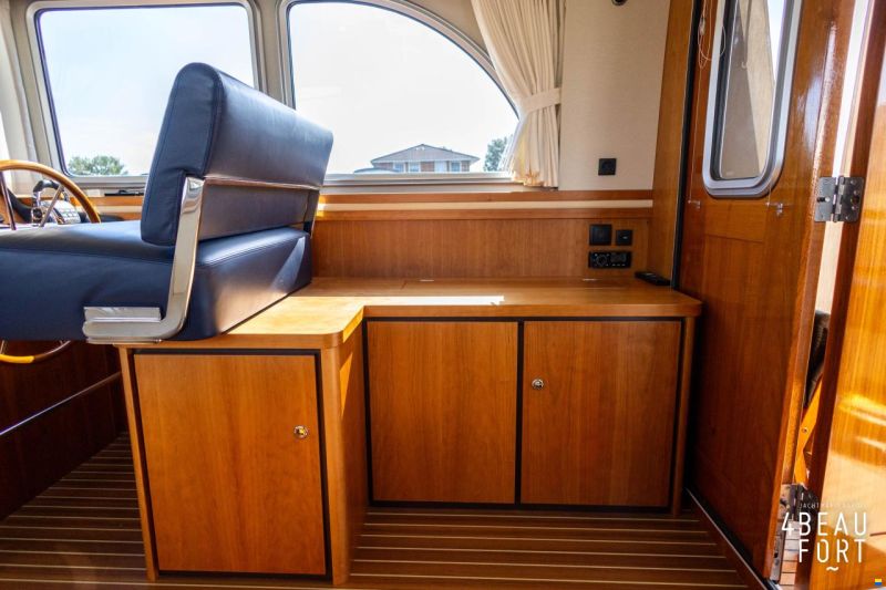Linssen Grand Sturdy 470 Sedan Wheelhouse Longto