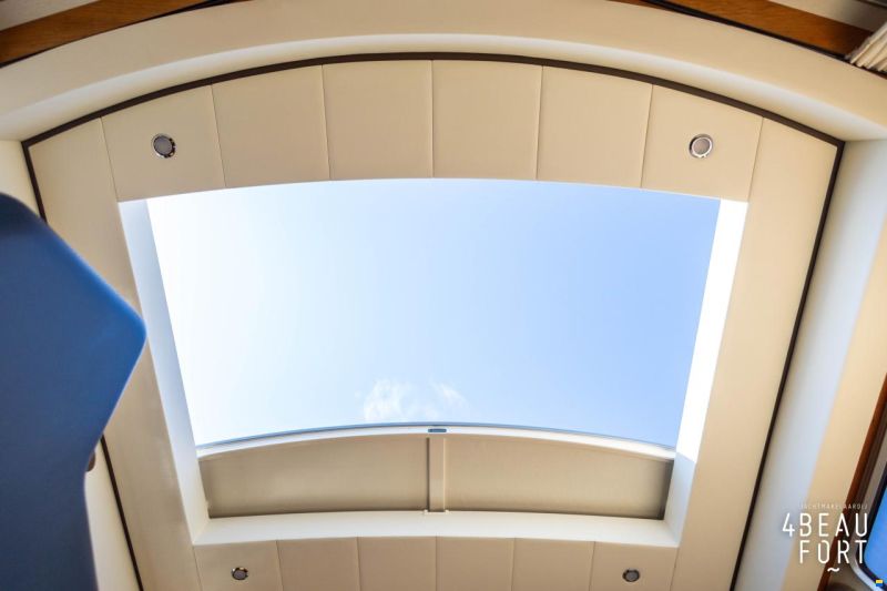 Linssen Grand Sturdy 470 Sedan Wheelhouse Longto