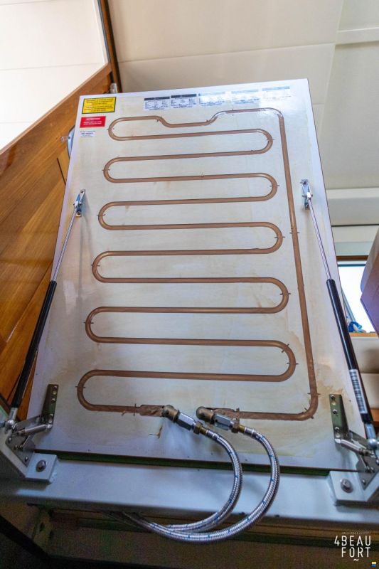 Linssen Grand Sturdy 470 Sedan Wheelhouse Longto