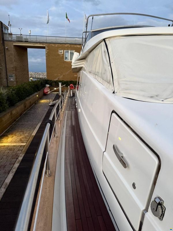Sanlorenzo SL 72