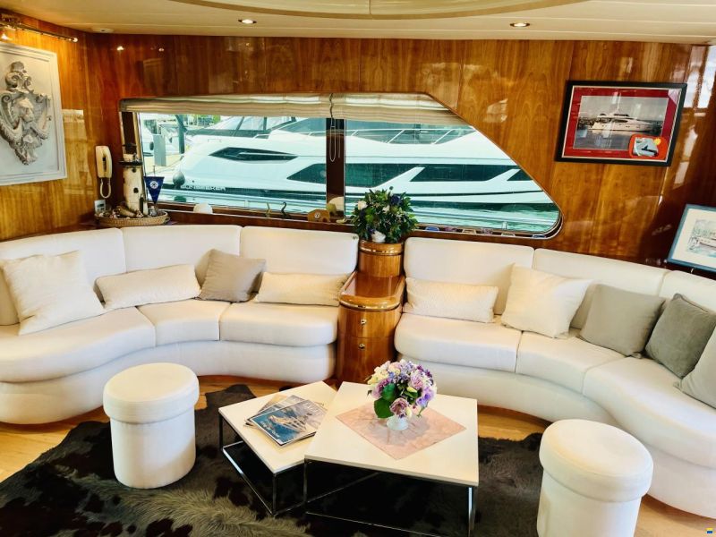 Elegance 68