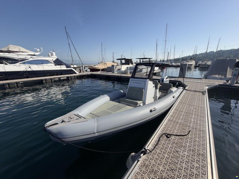 Hydrohulls HH7