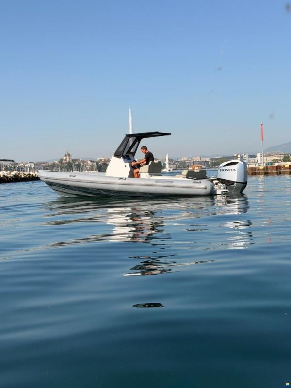 Hydrohulls HH7