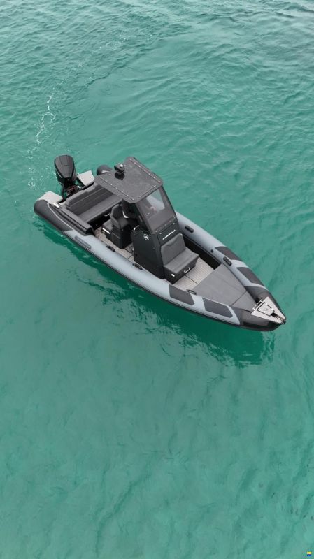 Hydrohulls HH7
