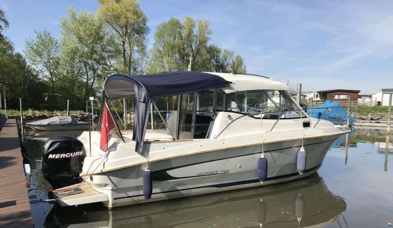 Antares 750