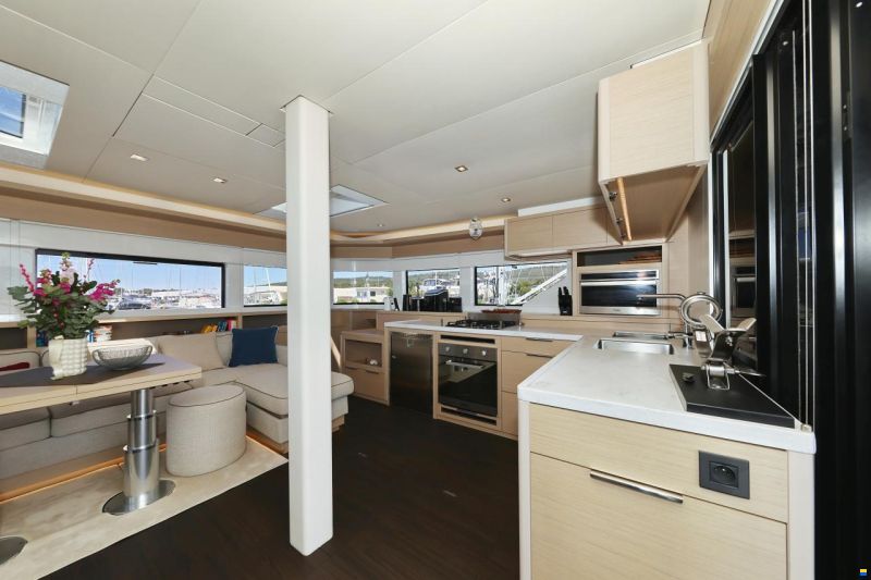 Lagoon 55
