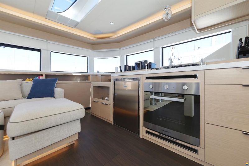 Lagoon 55