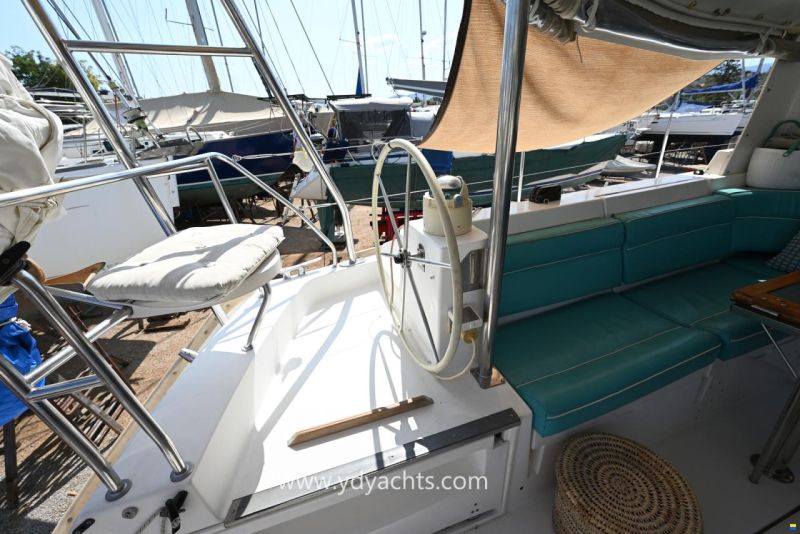 Dufour Atoll 43 Owner's Version