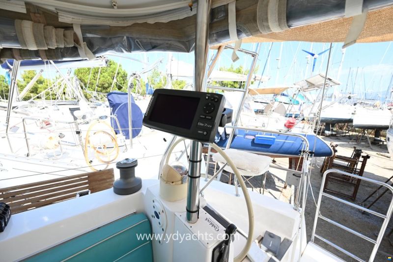 Dufour Atoll 43 Owner's Version